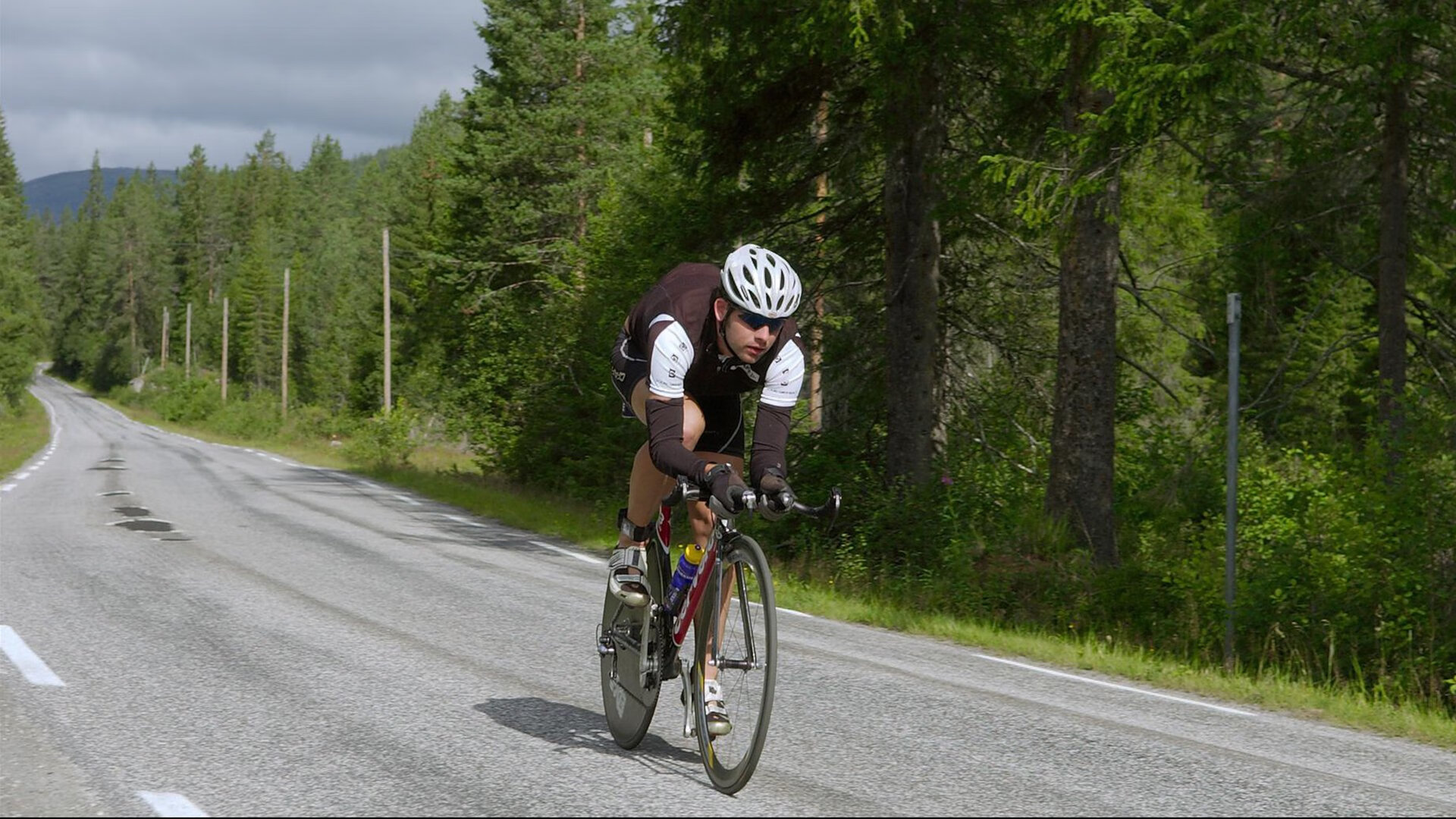 中国滑雪新星闪耀国际赛场,谷爱凌再创历史摘金